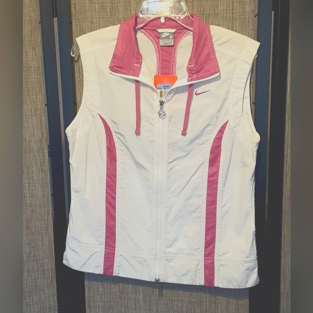 Nike Windbreaker Vest Size Medium